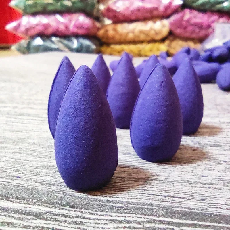 Natuurlijke Backflow Wierook Kegels 100g (60 Stuks) - Sandelhout Lavendel voor Reflux Wierook Brander Aromatherapie